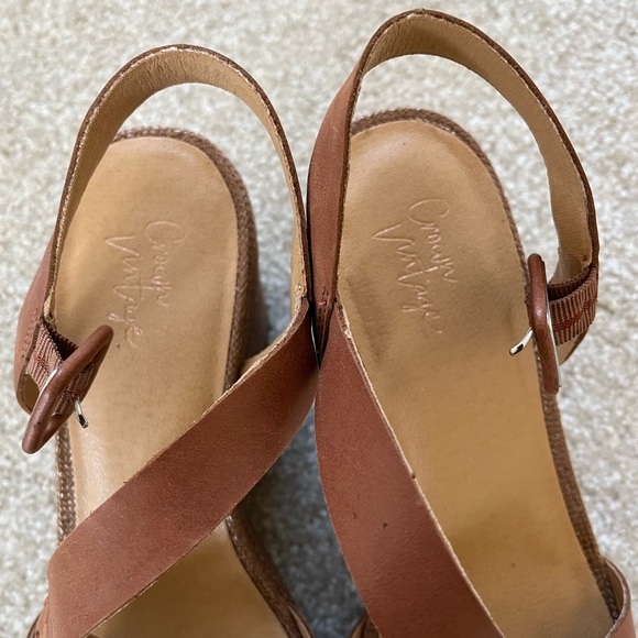 Crown Vintage Women's Brown Leather Wedge Heel Sandals Size 8.5 - Picture 5 of 8